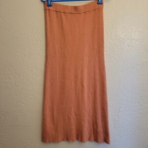 Zara Ribbed Maxi Skirt Size Medium NWT